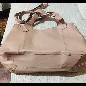 Simplybe Soft Grey Leather Bucket Handbag/w crossbody strap